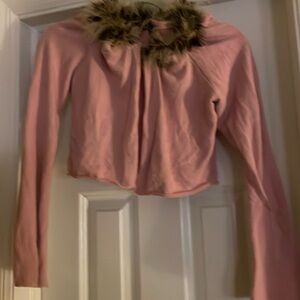 FANG brand, long sleeve cropped shrug cardigan sweater with faux fur collar